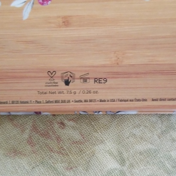 Butter London Natural Goddess palette - Picture 3 of 3